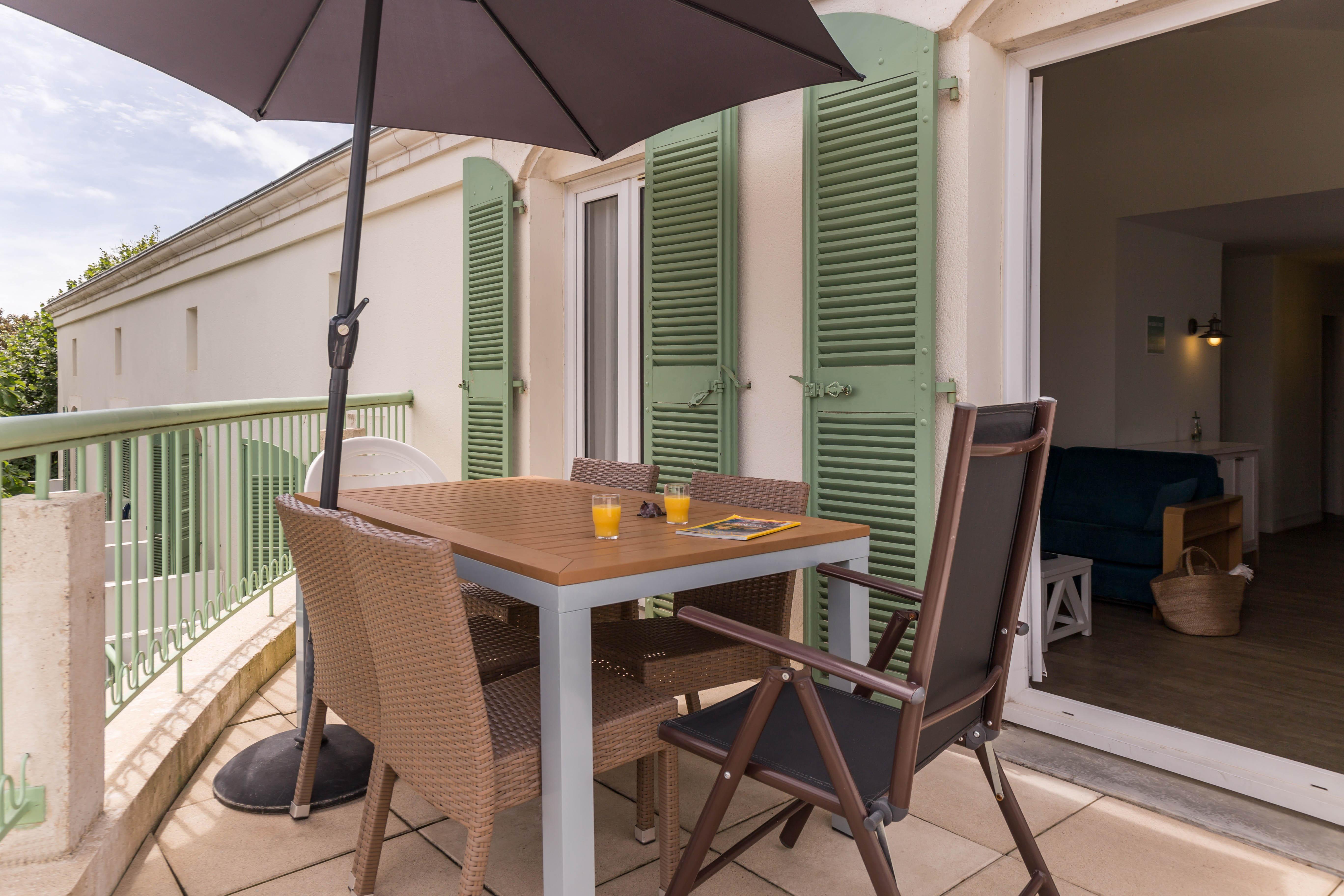 Residence Pierre & Vacances Le Palais Des Gouverneurs Saint-Martin-de-Ré Exterior foto