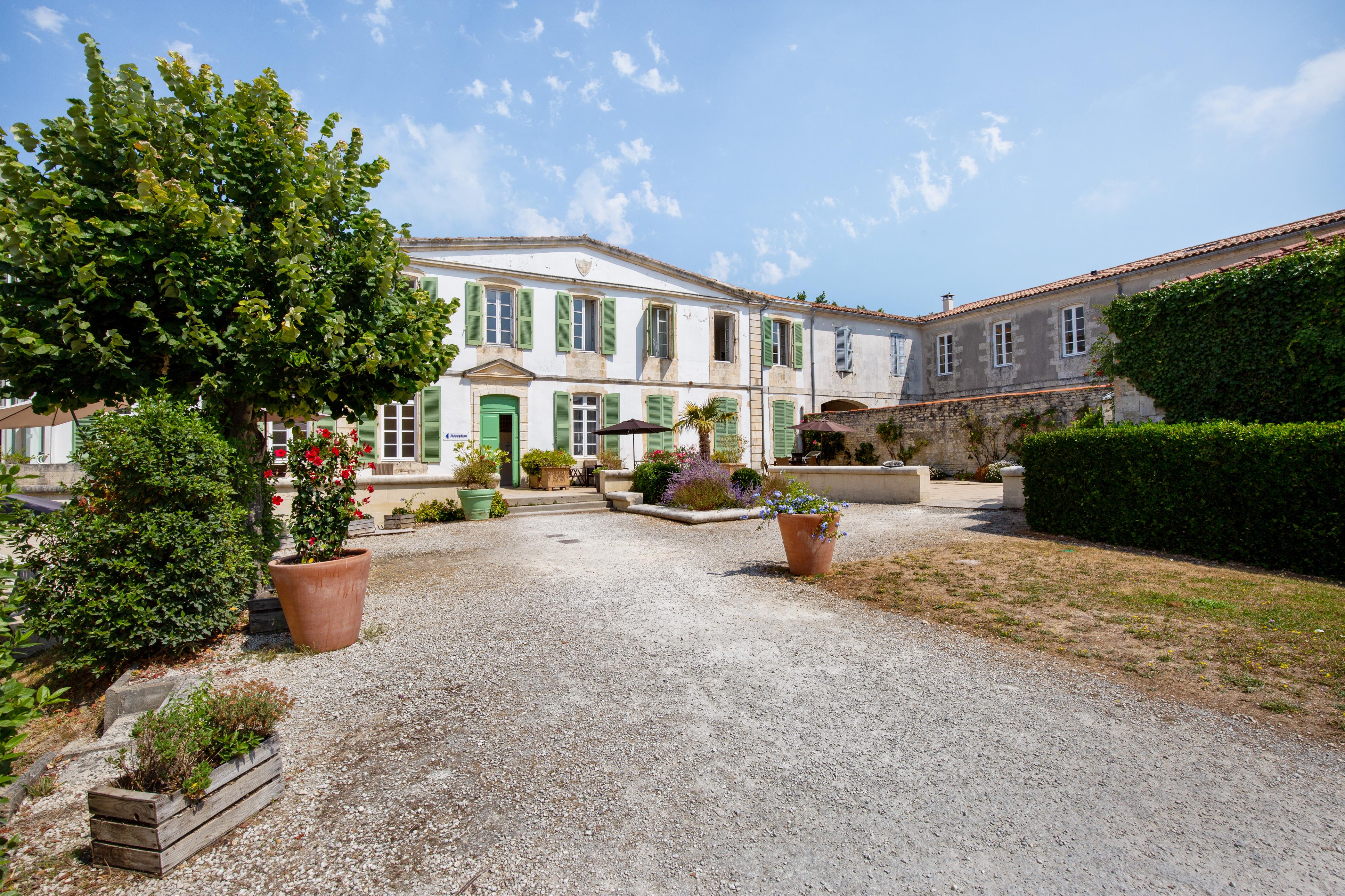 Residence Pierre & Vacances Le Palais Des Gouverneurs Saint-Martin-de-Ré Exterior foto